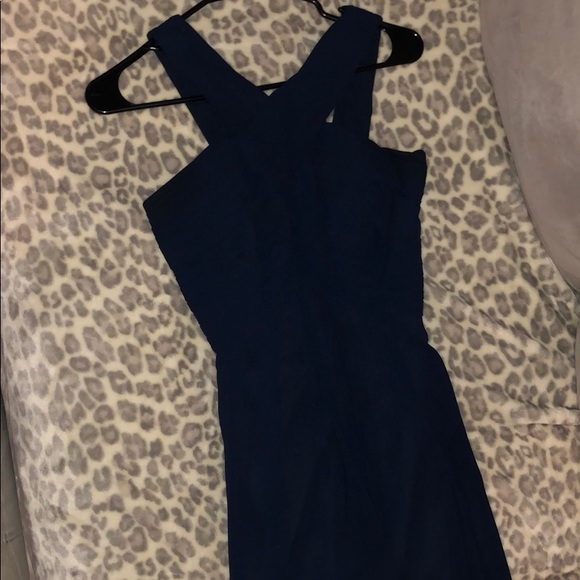 Navy blue gown!! 🧵 - Picture 3 of 6